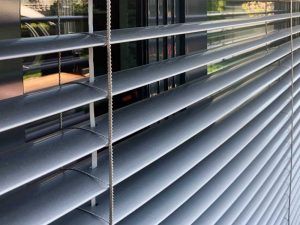 Vonkajšie žalúzie C-80